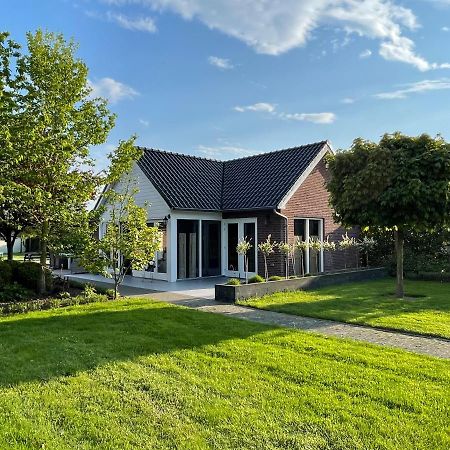 Gastenverblijf Bij De Buuren Dirksland Kültér fotó